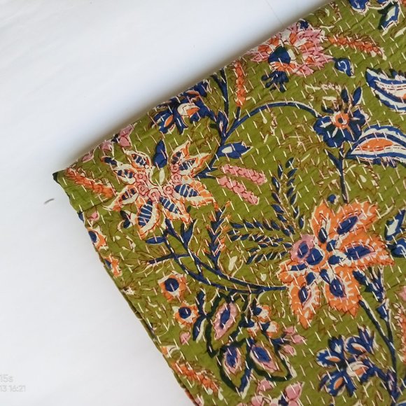 Queen size kantha bed Cover hand made Cotton Throw Indian Print blanket - Picture 3 of 3